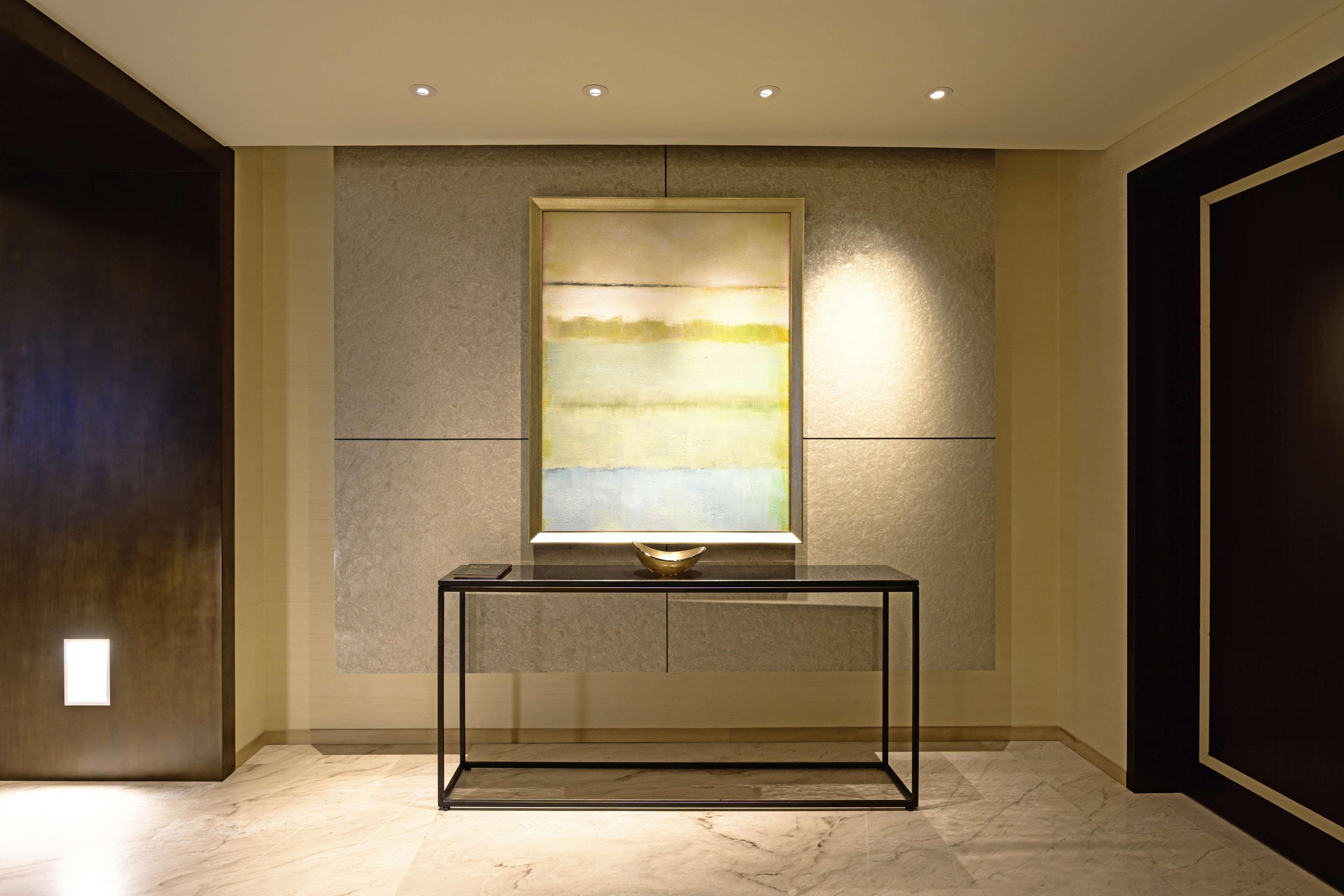 Park Hyatt Doha Hotel Kültér fotó A work by the artist